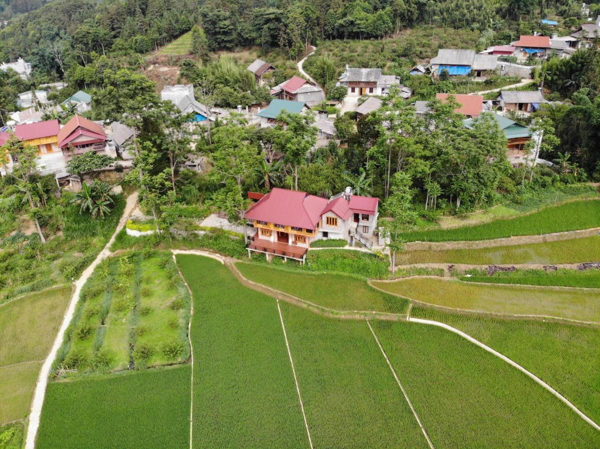 Bac Ha Threeland Homestay Eksteriør bilde