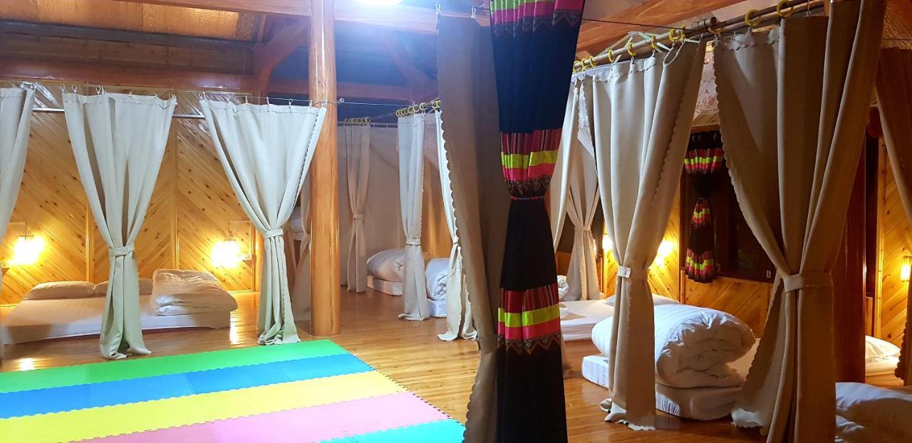 Bac Ha Threeland Homestay Eksteriør bilde